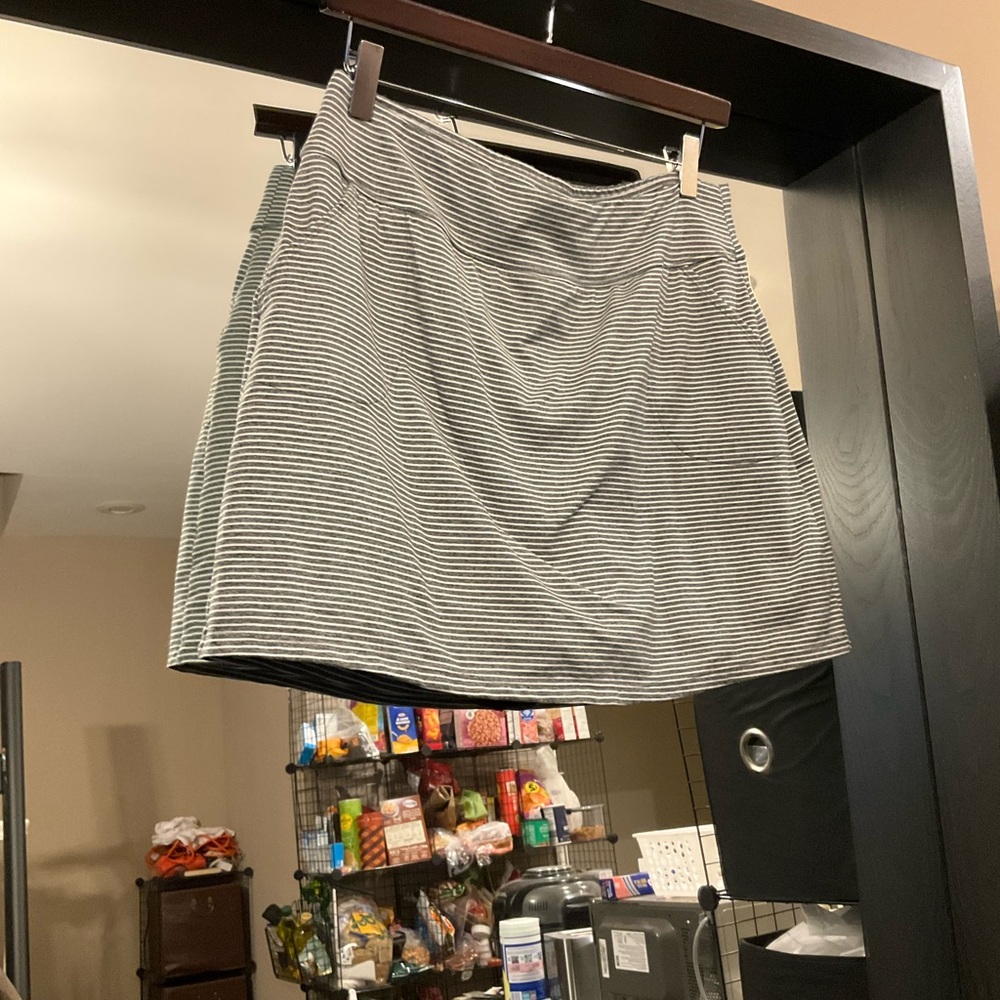 (Sue) B1G1 Striped Black and White Women's Skirt